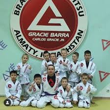 Grupo Axe Capoeira & Gracie Barra