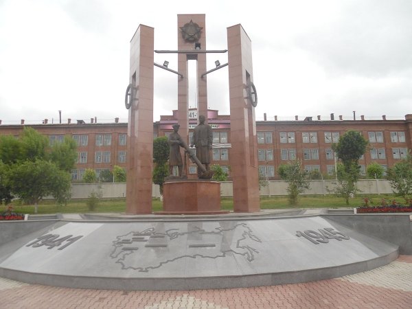 Мемориальный комплекс в честь 70-летия Победы в Великой Отечественной войне в Красноярске
