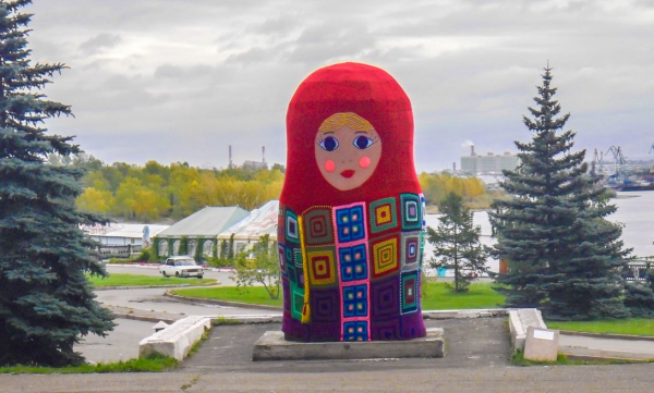 Скульптура Родина-мать в Красноярске