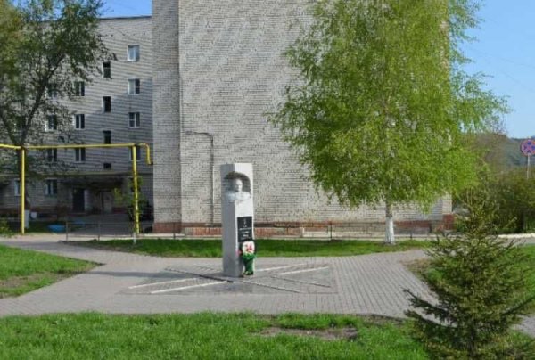 Памятник Ф. И. Ткачеву