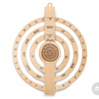 Календарь “Солнце”, дерево