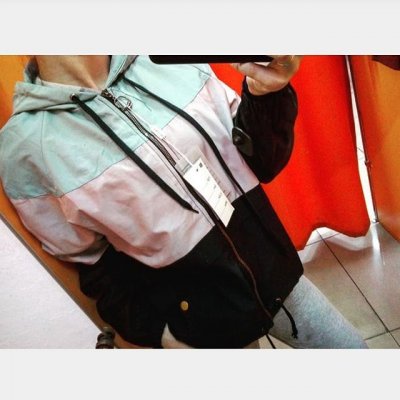 Спортивная куртка