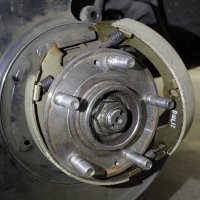 Замена колодок стояночного тормоза, от 4000 до 6000