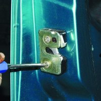 Замена замка, двери, от 2500 до 5000