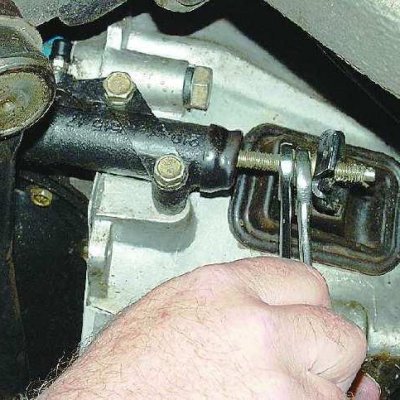 Регулировка привода сцепления