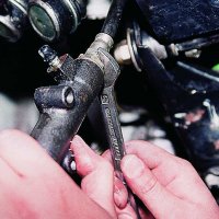 Замена главного.цилиндра сцепления, от 5000 до 10 000