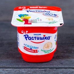 Йогурт Растишка со вкусом банана 4*100г.