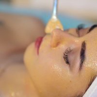 Ретиноловый пилинг Revinol без ярко-выраженного периода реабелитации, для любого типа кожи