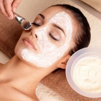 Уходовая процедура с кремовой маской (умывание, пилинг, сывортоки, маска, крем) 