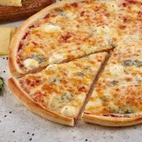 Пицца "Четыре сыра"