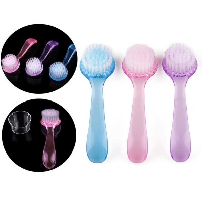 Щетка для сметки опила с колпачком