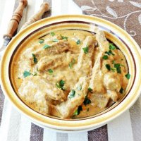Мясо в сметане