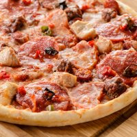 Пицца с говядиной