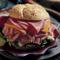 Биг-маг с колбасой