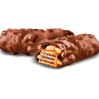 Вафли с изюмом и арахисом, в молочно-шоколадной глазури (весовые) 500гр
