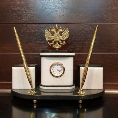 Герб, мрамор, латунь 