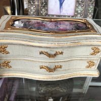 Музыкальная шкатулка, 2 цвета,