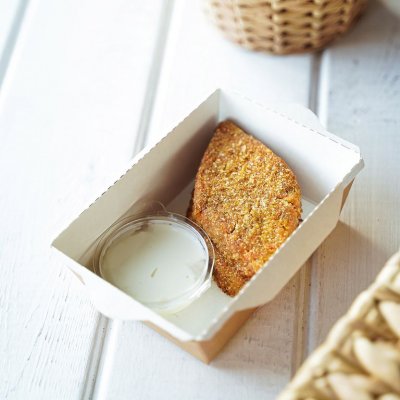 КОТЛЕТА МОРКОВНО-КАПУСТНАЯ (ОВОЩНАЯ) 2 ШТ, С ФЕРМЕРСКОЙ СМЕТАНОЙ (100/30Г) 