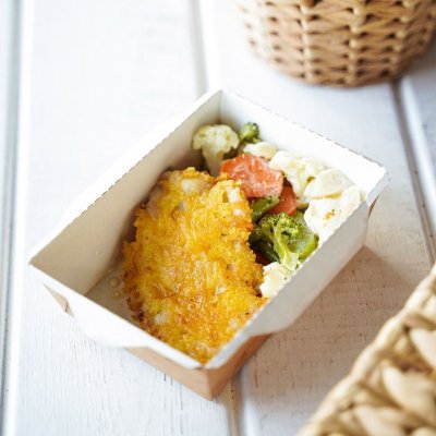 КУРИНАЯ ОТБИВНАЯ С ОВОЩНЫМ АССОРТИ (45/100Г) 