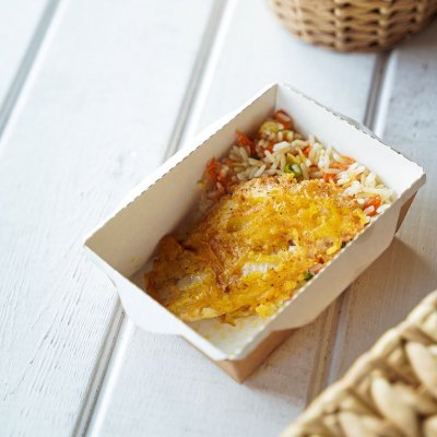 КУРИНАЯ ОТБИВНАЯ С ГАРНИРОМ "РИС С ОВОЩАМИ" (45/100Г).