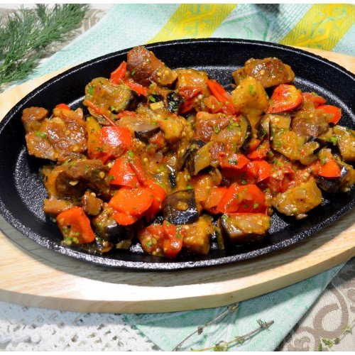 "Горячая" сковорода с бараниной