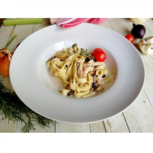 Паста с цыпленком и грибами