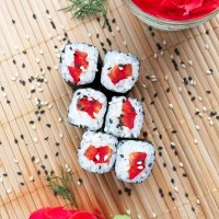 Классический ролл с болгарским перцем