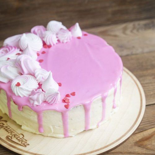 ТОРТ КЛУБНИКА/БАНАН (1 КГ)