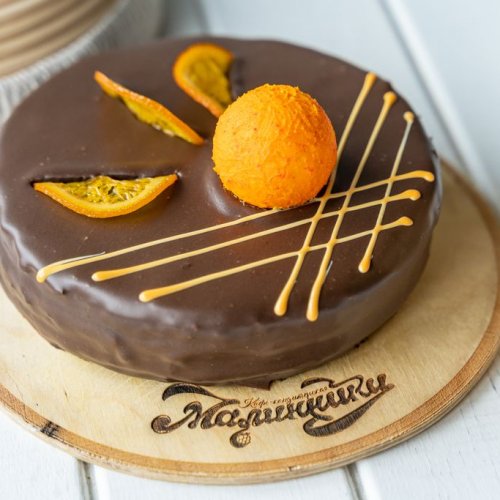 ТОРТ ШОКОЛАДНО-АПЕЛЬСИНОВЫЙ (1 КГ)