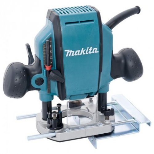 Фрезер Makita RP0900  Залог: 3 000 ₽