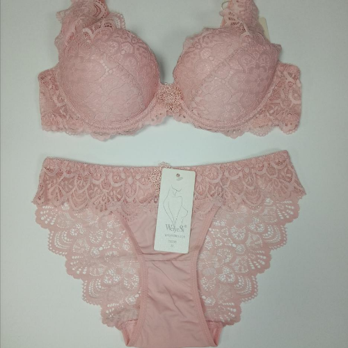 комплект нижнего белья