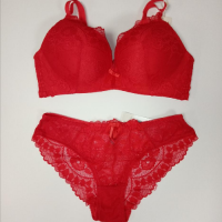 комплект нижнего белья