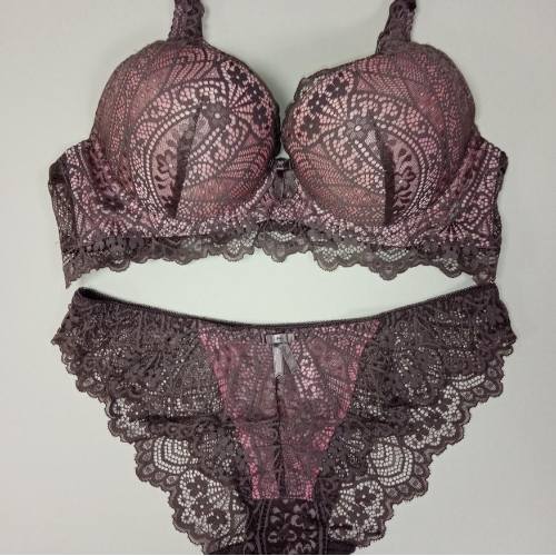 комплект нижнего белья