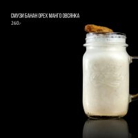 Смузи банан орех манго овсянка