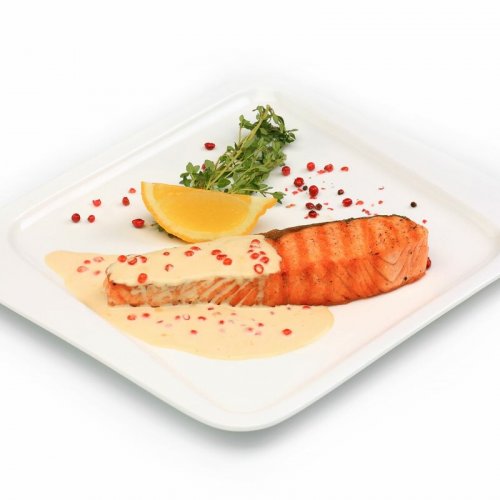 Филе сёмги под икорным-соусом