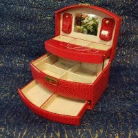 Шкатулка комод