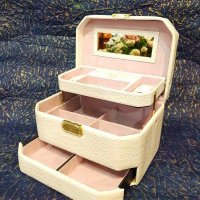 Шкатулка комод