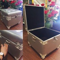 Пуфик серебристый