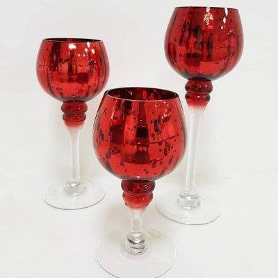 Набор подсвечников 