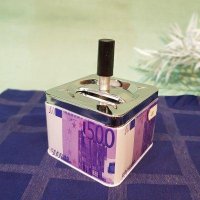 Пепельница €