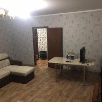 2-комн. квартира, 80 кв.м.