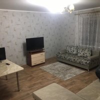 2-комн. квартира, 80 кв.м.