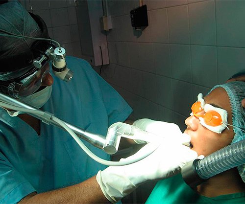 Тонзиллотомия под седацией