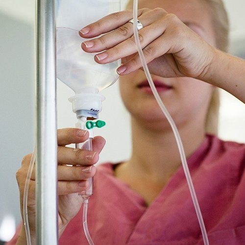 Внутривенное вливание капельное (простое, без стоимости медикаментов)