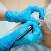 Удаление инородных тел с рассечением кожных покровов (без стоимости медикаментов)