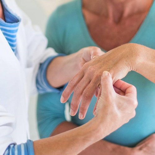 Первичный прием ревматолога