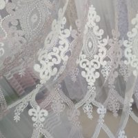 Современные шторы. Вышивка на сетке.