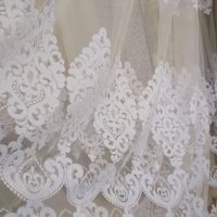 Современные шторы. Вышивка на сетке.