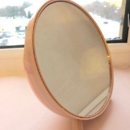 Настольное зеркало