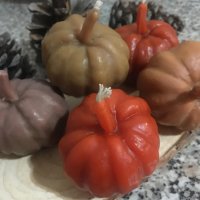 Свеча из пчелиного воска "Тыковка"